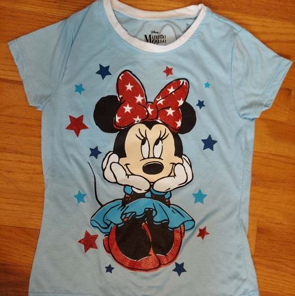 ⭐️3/$30-Light Blue Minnie Mouse Shirt, size Medium